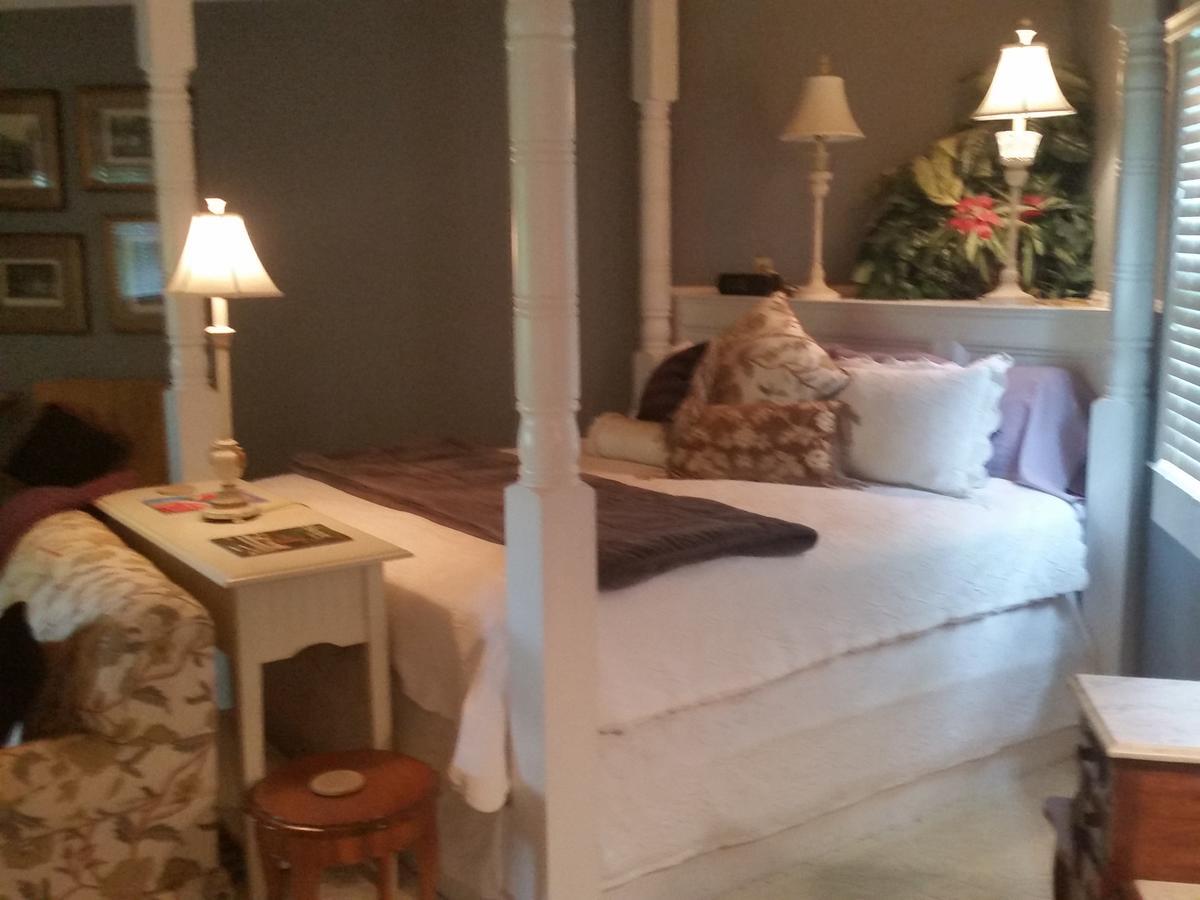 Spahn House Bed And Breakfast Senatobia Екстер'єр фото