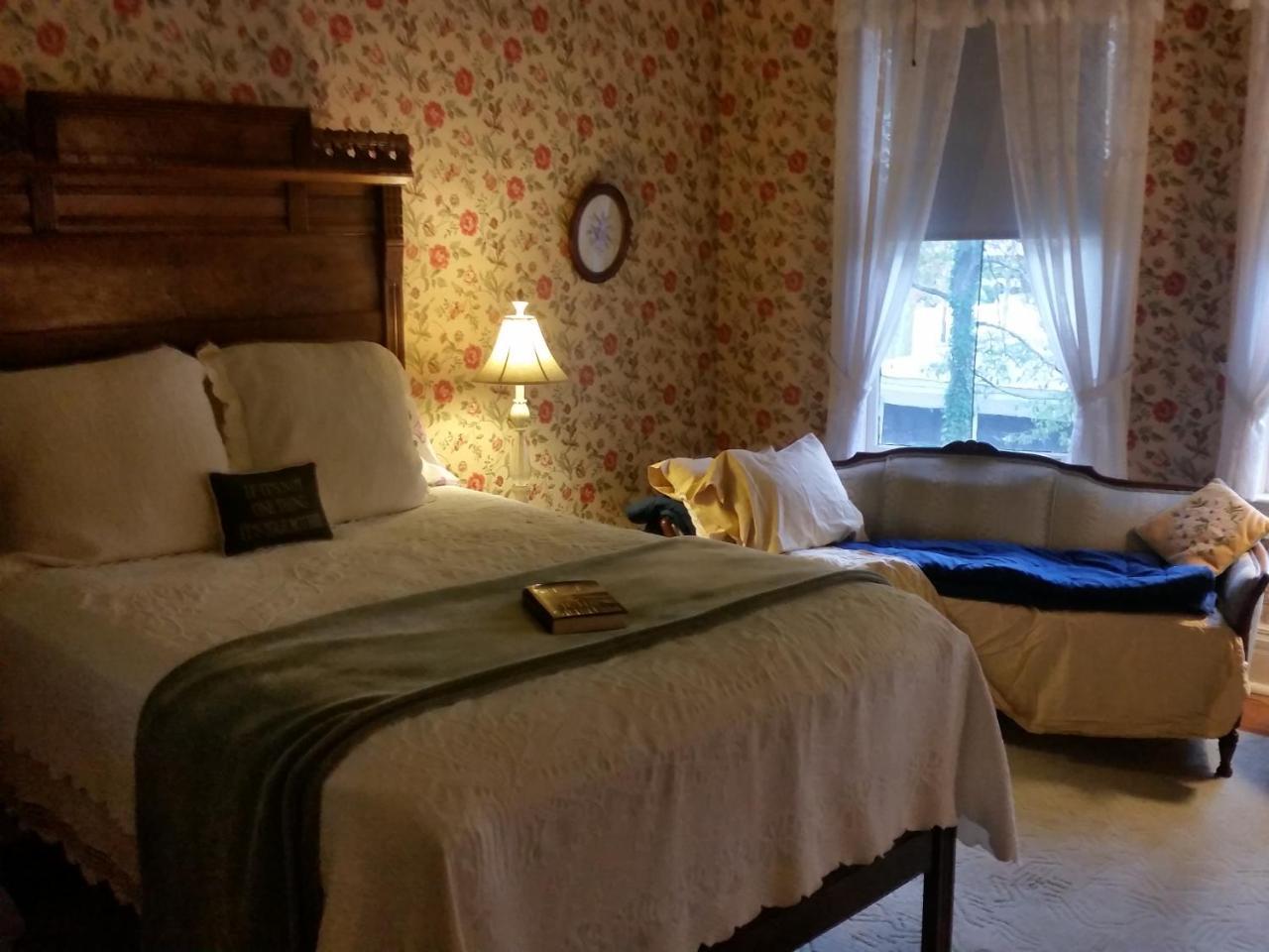 Spahn House Bed And Breakfast Senatobia Екстер'єр фото
